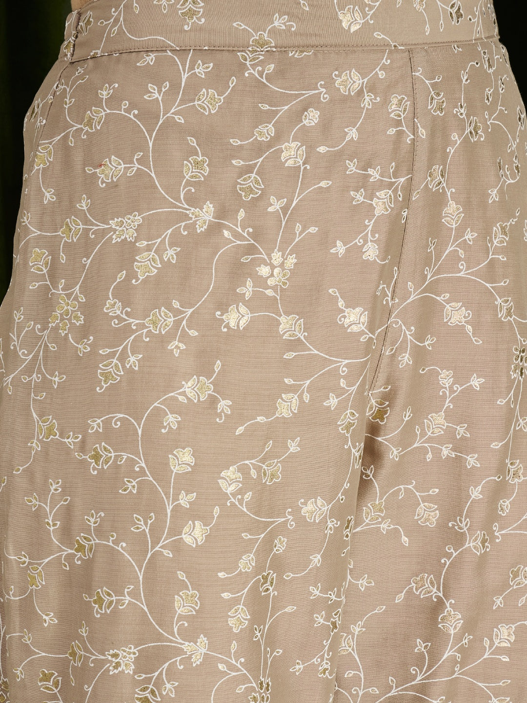 Janasya Women's Beige Muslin Yoke Embroidered A-Line Kurta Pant Set