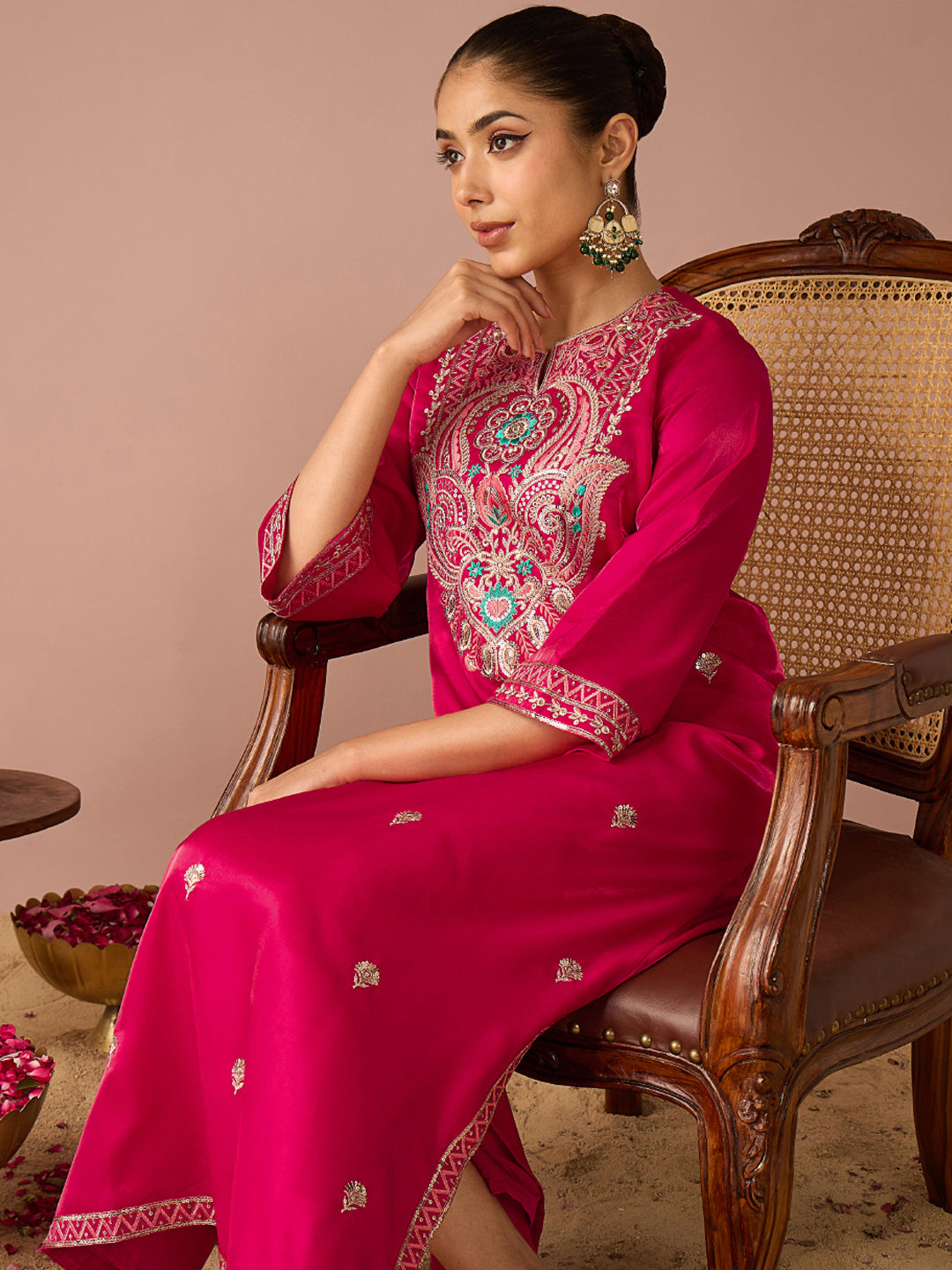 Janasya Women's Pink Silk Blend Floral Sequins Zari Embroidered Straight Kaftan Kurta