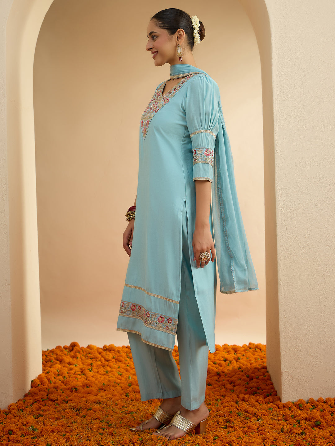 Janasya Women's Sky Blue Chanderi Silk Floral Embroidered Straight Kurta Set