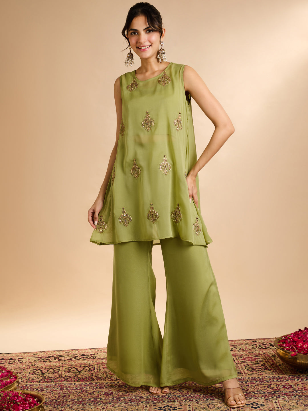 Janasya Women's Green Georgette Floral Zari Embroidered A-Line Co-Ord Set
