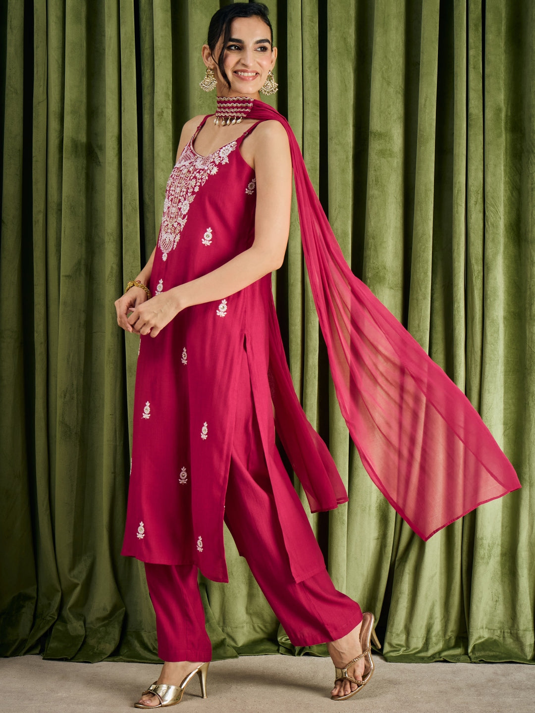 Janasya Women's Pink Silk Blend Floral Embroidered Straight Kurta Pant Set with Choker Dupatta