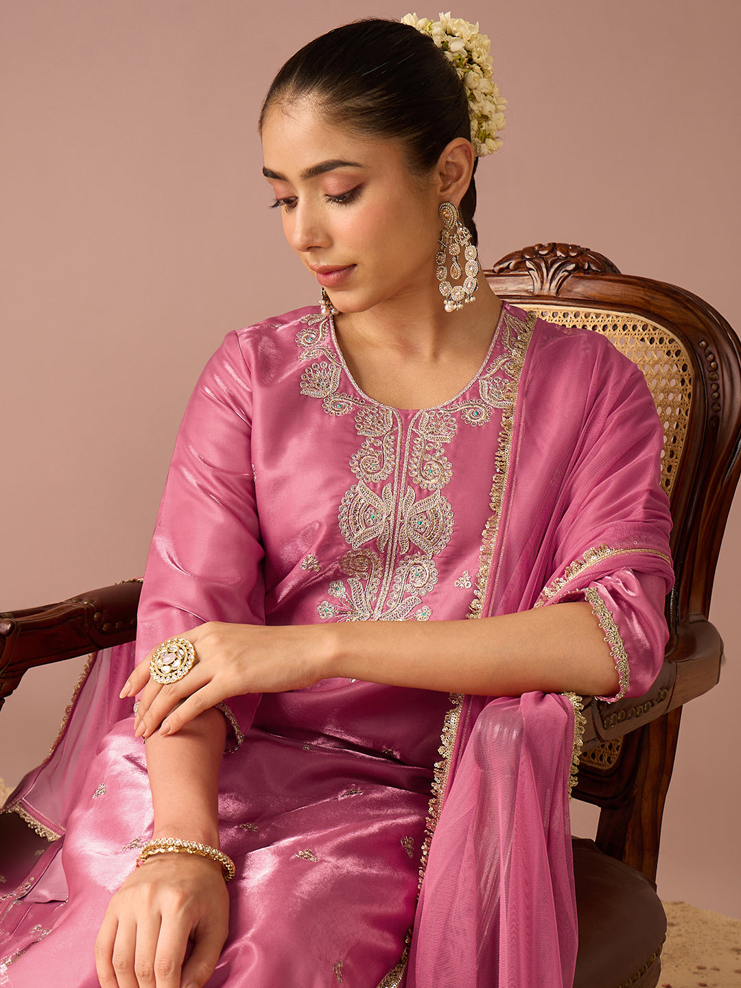 Janasya Women's Pink Silk Blend Floral Zari Embroidered Straight Kurta Set