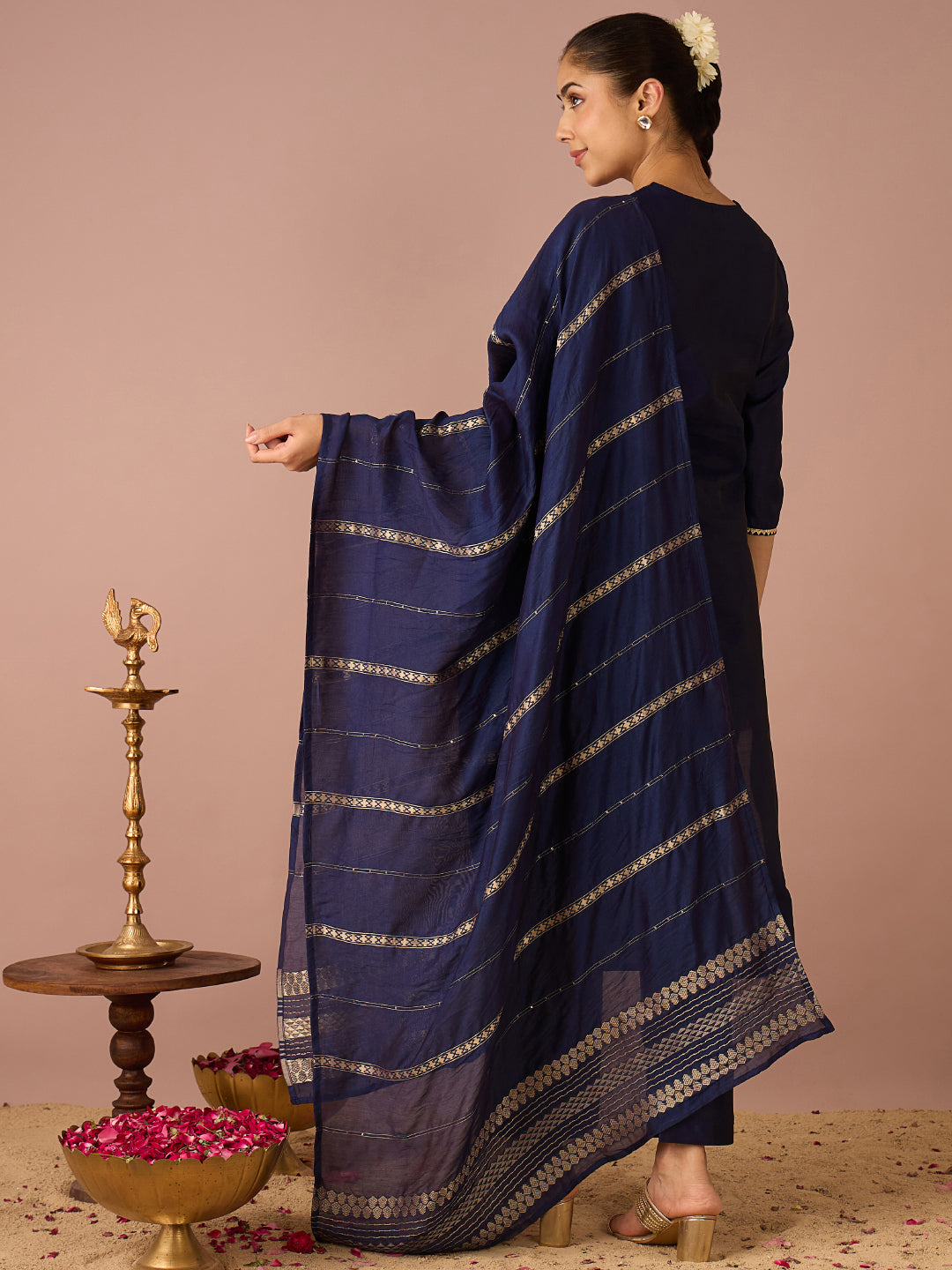 Janasya Women's Navy Blue Chanderi Silk Floral Zari Embroidered Straight Kurta Set
