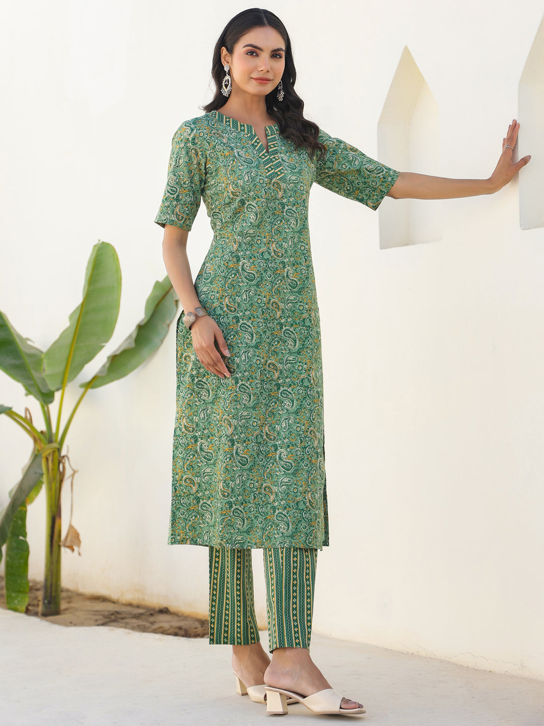 Green Pure Cotton Paisley Printed Straight Kurta Set