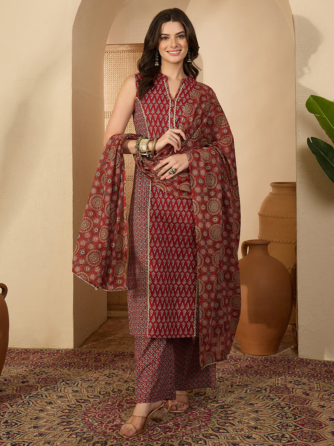 Janasya Women's Maroon Pure Cotton Ethnic Motifs Printed Straight Kurta Pant Set