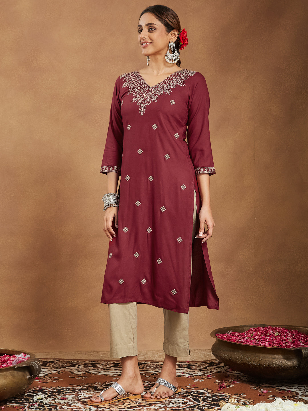 Janasya Women's Maroon Rayon Embroidered Straight Kurta