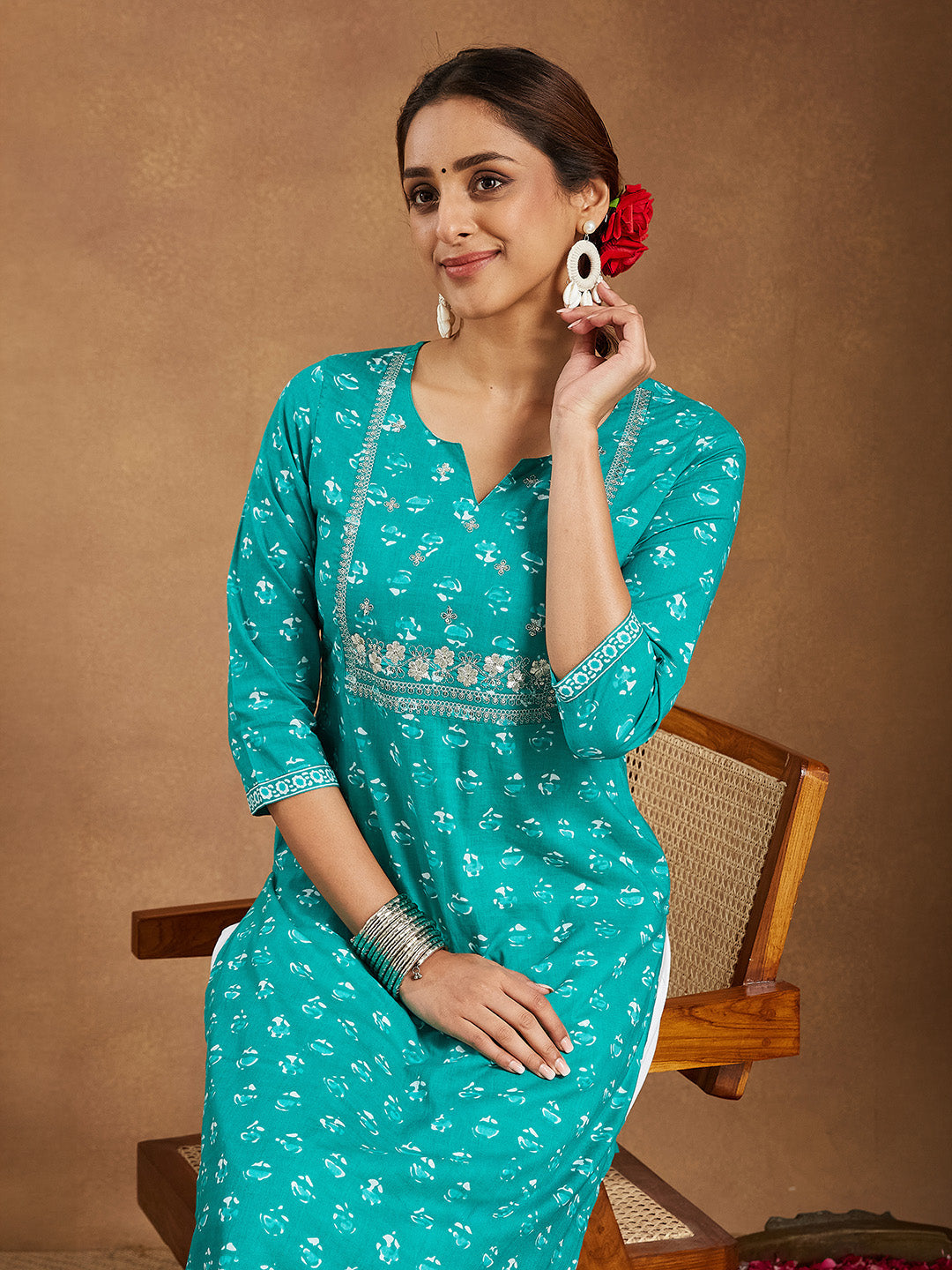 Janasya Women's Aqua Green Pure Cotton Yoke Embroidered Straight Kurta