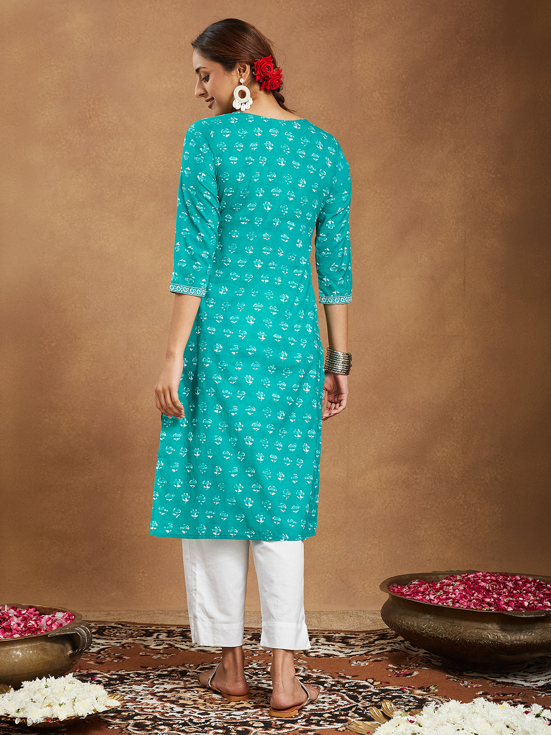 Janasya Women's Aqua Green Pure Cotton Yoke Embroidered Straight Kurta