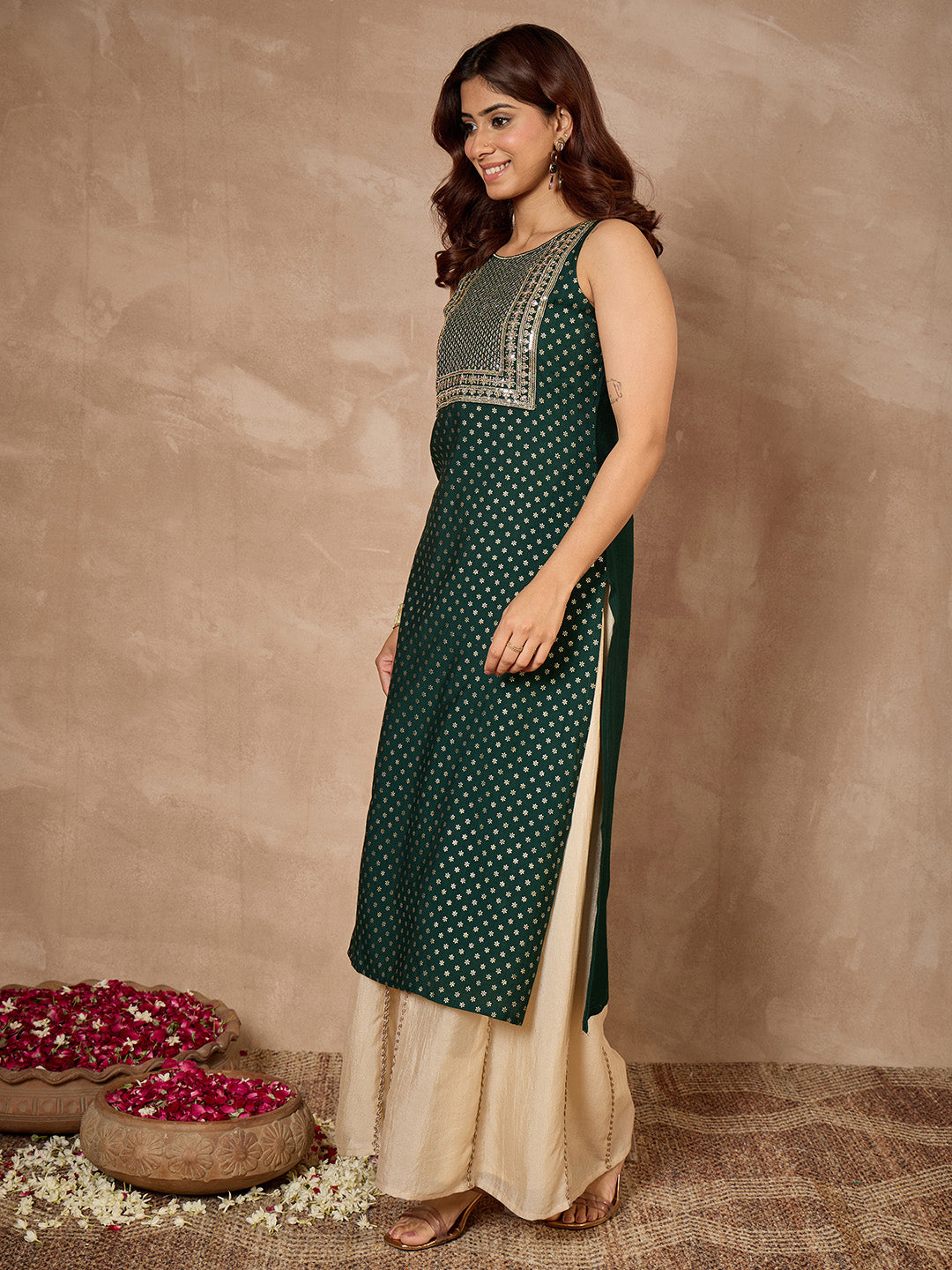 Janasya Women's Dark Green Silk Blend Zari Yoke Embroidered Gold Printed Straight Kurta
