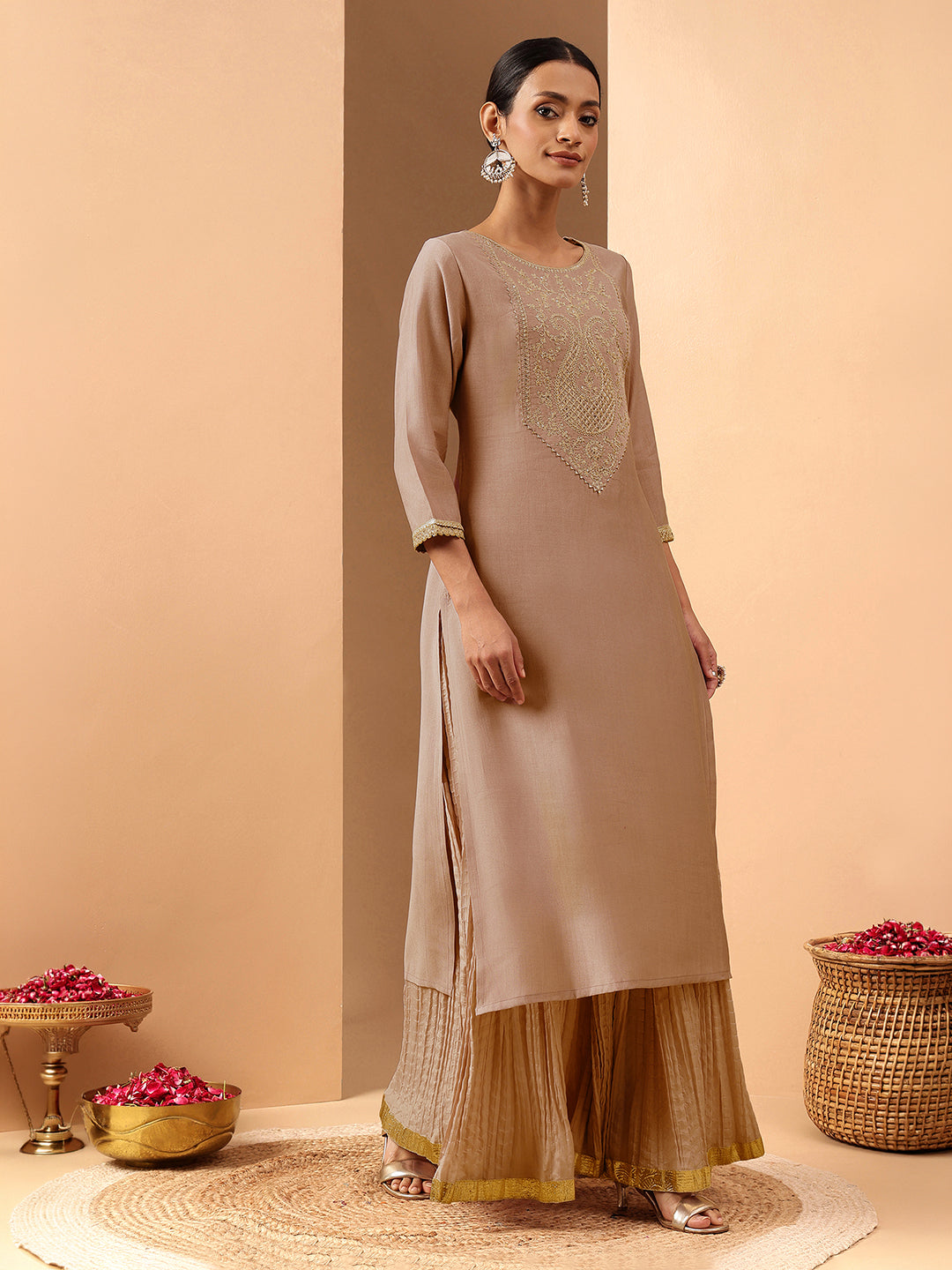 Janasya Women's Brown Silk Blend Embroidered Straight Kurta
