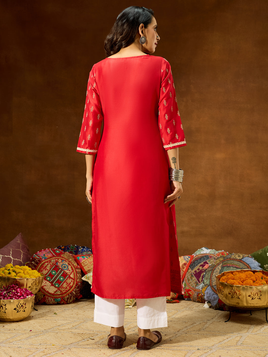 Janasya Women's Red Silk Blend Ethnic Printed Straight Kurta