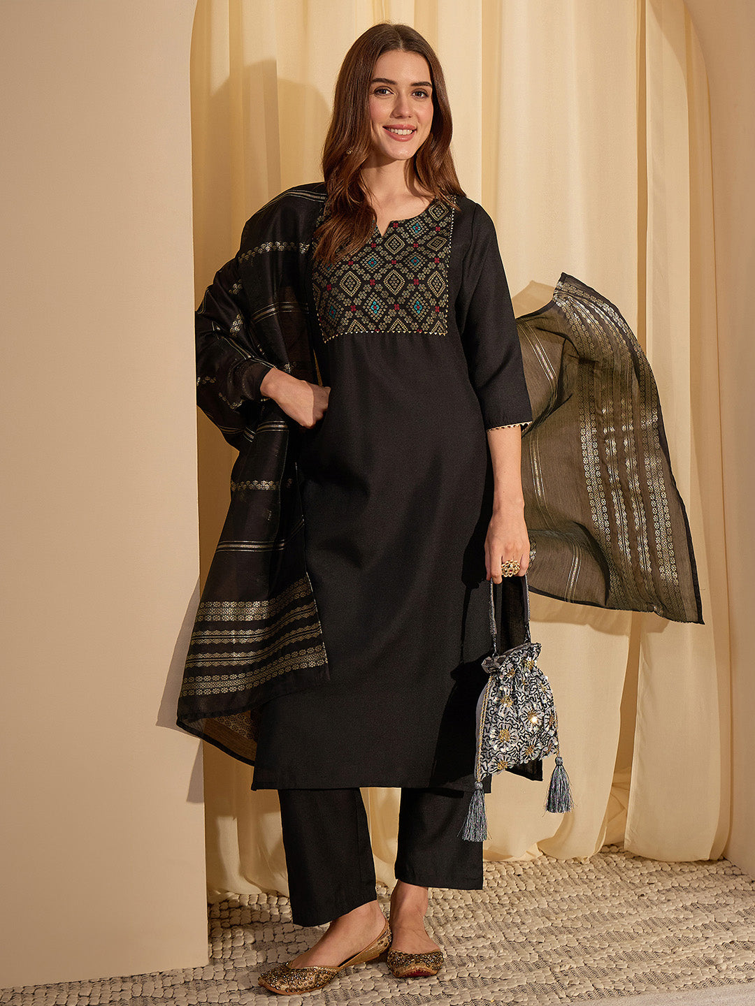 Janasya Women's Black Cotton Blend Yoke Design Straight Kurta Set with Jacquard Dupatta