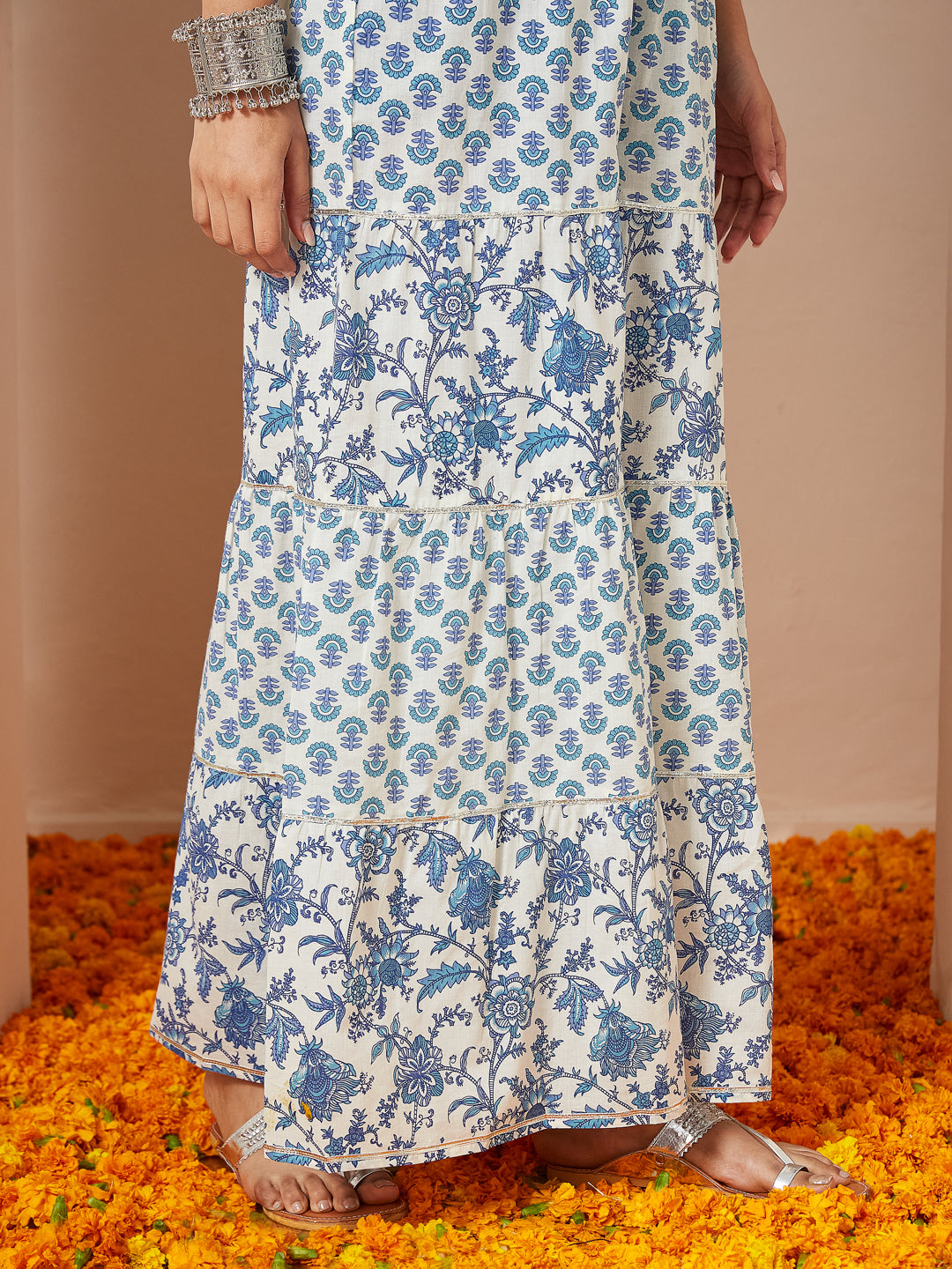 Janasya Women's Blue Pure Cotton Yoke Design Straight Kurti With Printed Sharara & Dupatta Set