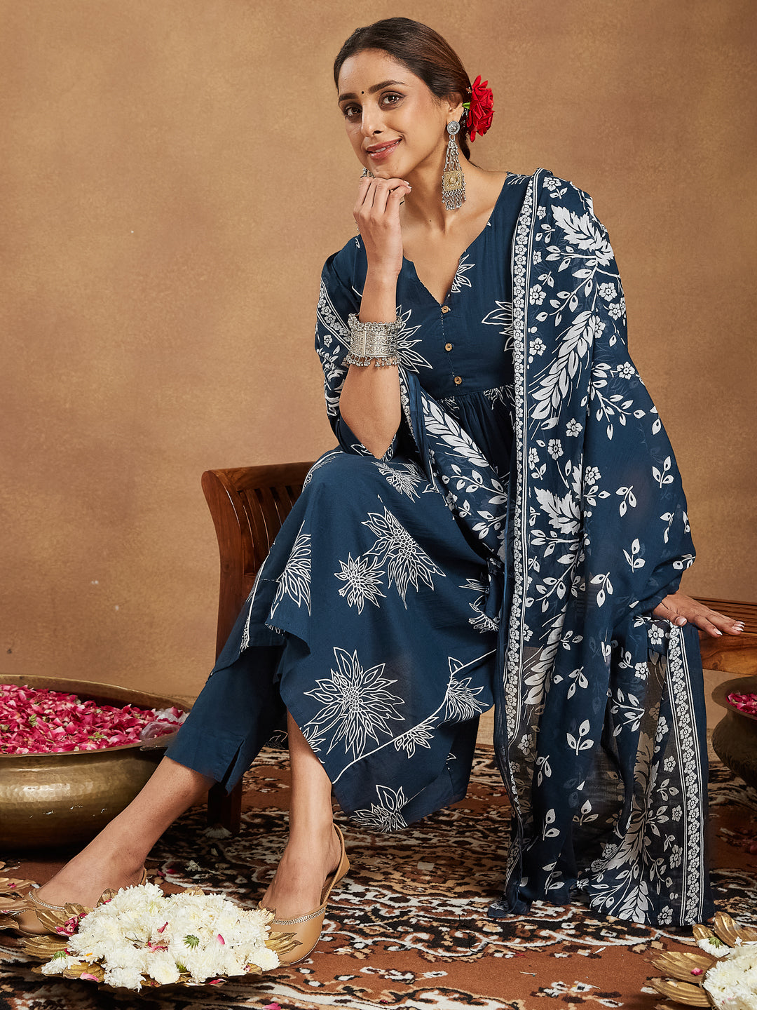 Janasya Women's Teal Blue Pure Cotton Floral Printed A-line Kurta Set