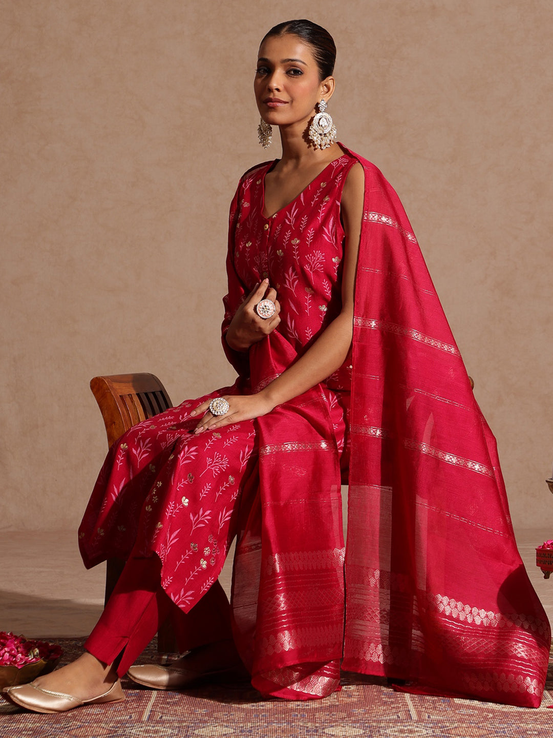 Janasya Women's Pink Silk Blend Gold Printed Straight Kurta Set