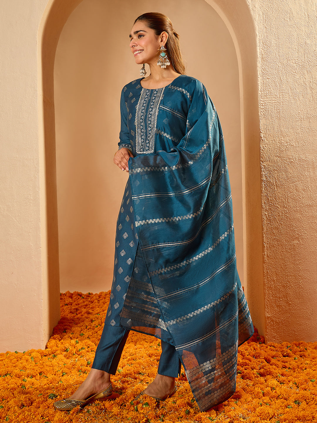 Janasya Women's Teal Blue Silk Blend Floral Foil Printed Straight Kurta Set