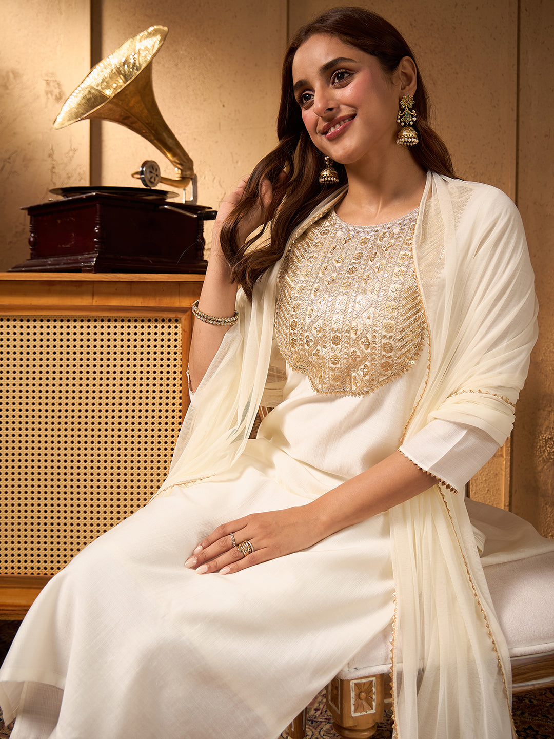 Janasya Women's Off White Silk Blend Zari Yoke Embroidered Straight Kurta Set