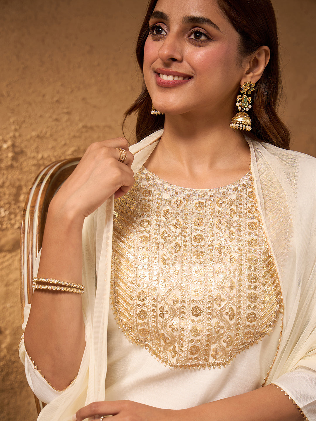 Janasya Women's Off White Silk Blend Zari Yoke Embroidered Straight Kurta Set