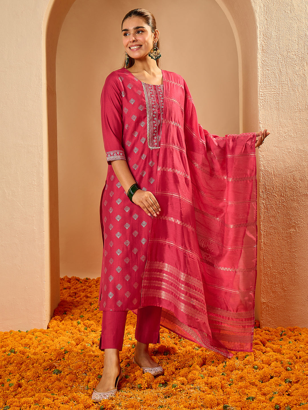 Janasya Women's Pink Silk Blend Embellished Foil Printed Straight Kurta Set