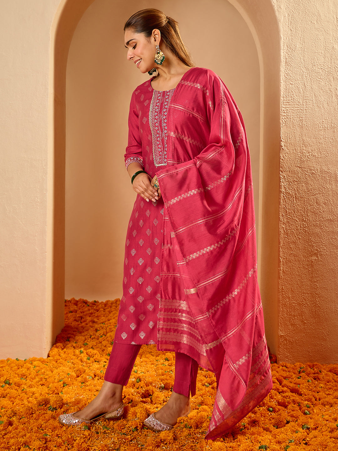 Janasya Women's Pink Silk Blend Embellished Foil Printed Straight Kurta Set