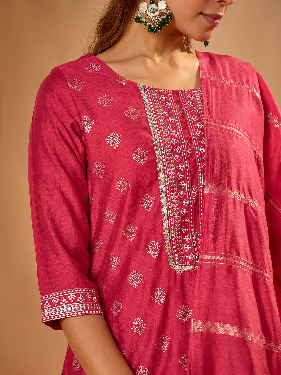 Janasya Women's Pink Silk Blend Embellished Foil Printed Straight Kurta Set