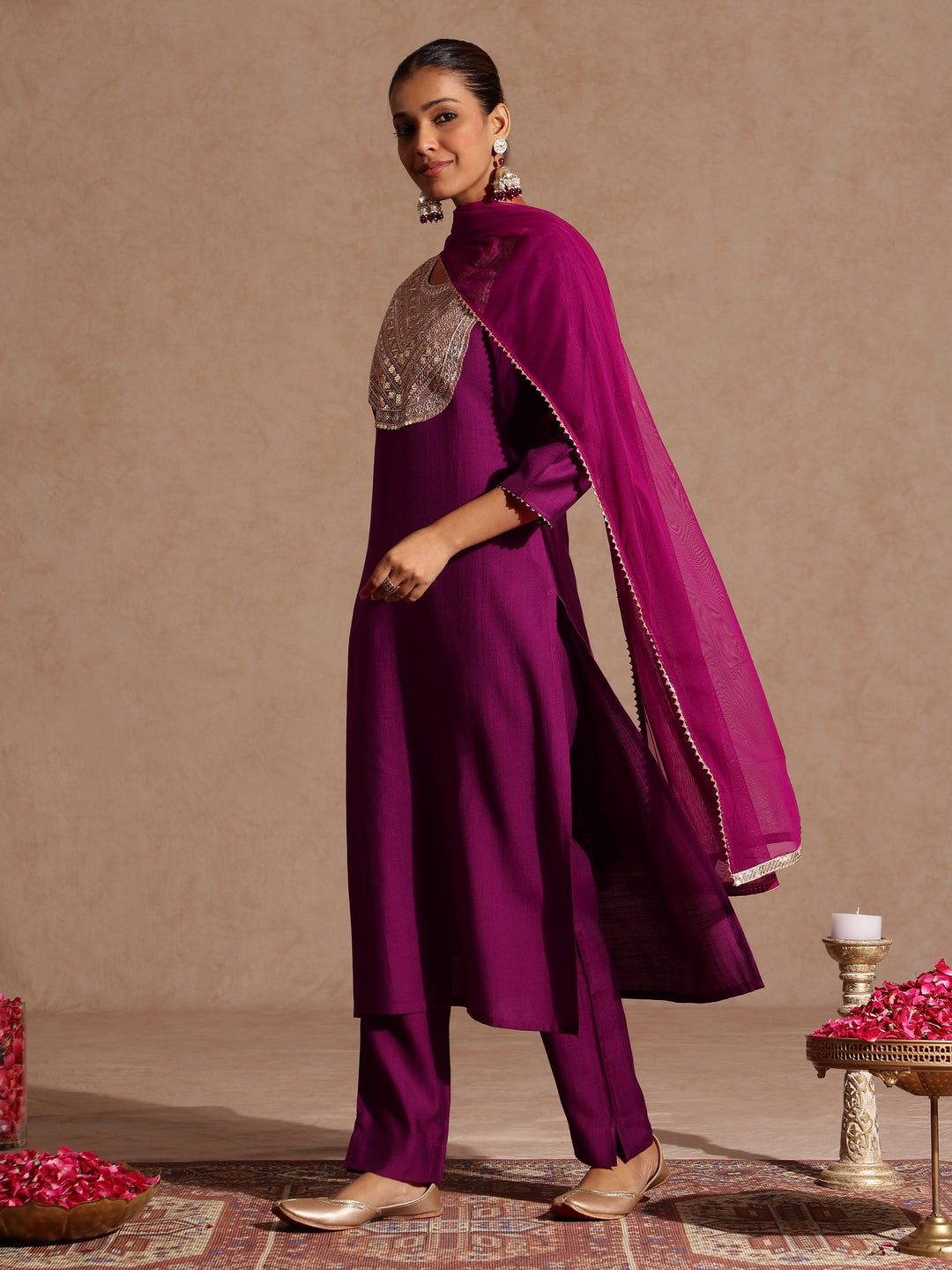Janasya Women's Purple Silk Blend Zari Yoke Embroidery Straight Kurta Set