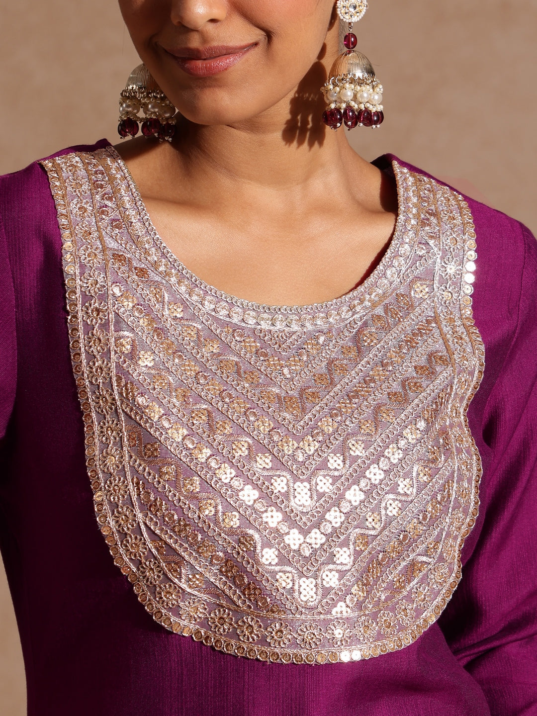 Janasya Women's Purple Silk Blend Zari Yoke Embroidery Straight Kurta Set