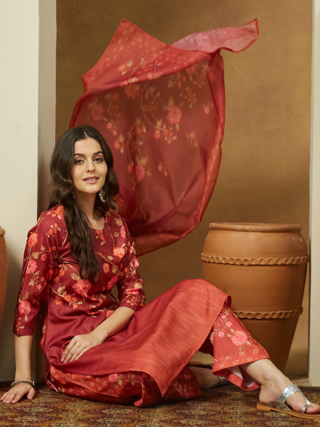 Janasya Women's Rust Cotton Blend Floral Printed Straight Kurta Set