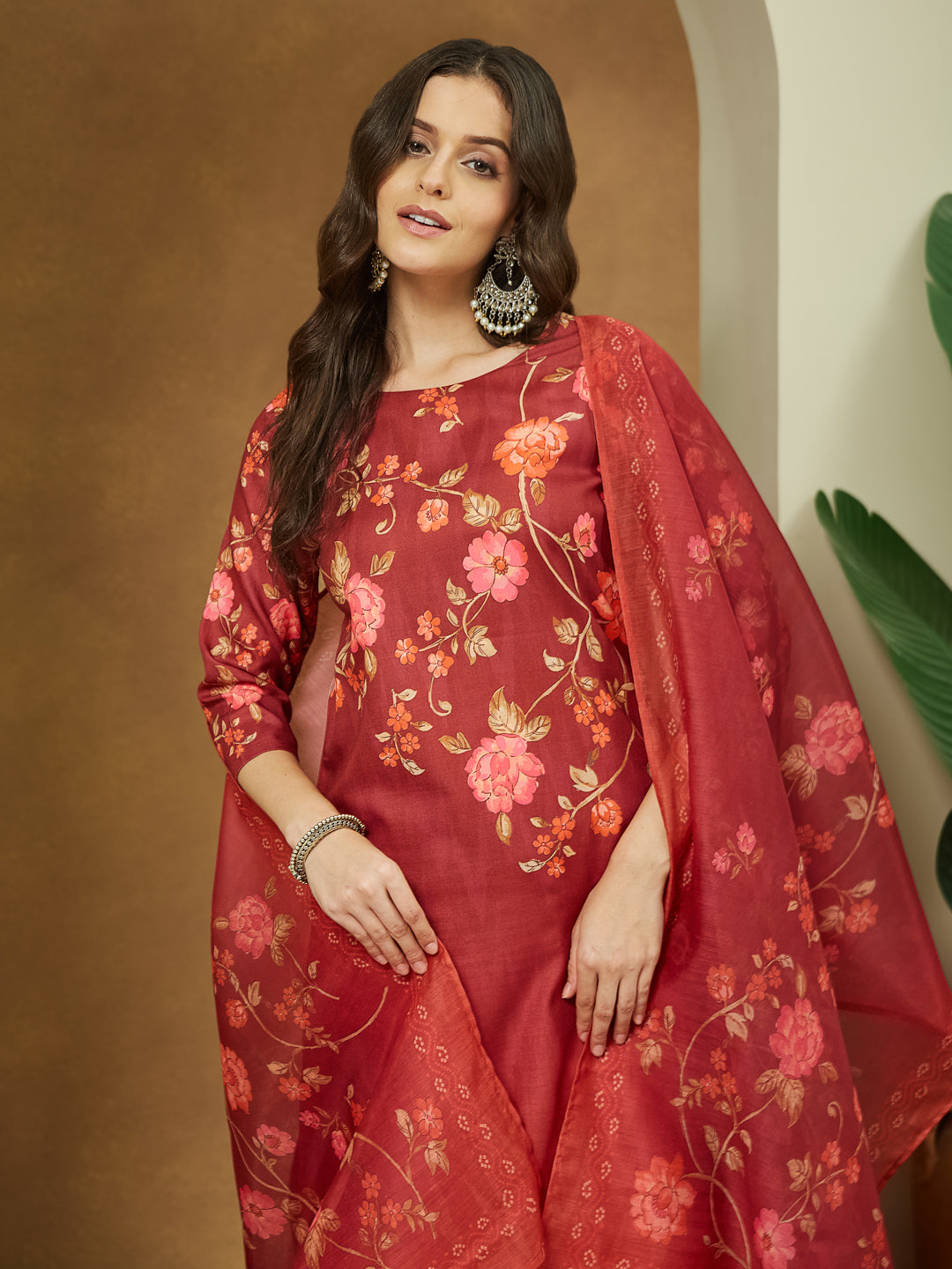Janasya Women's Rust Cotton Blend Floral Printed Straight Kurta Set