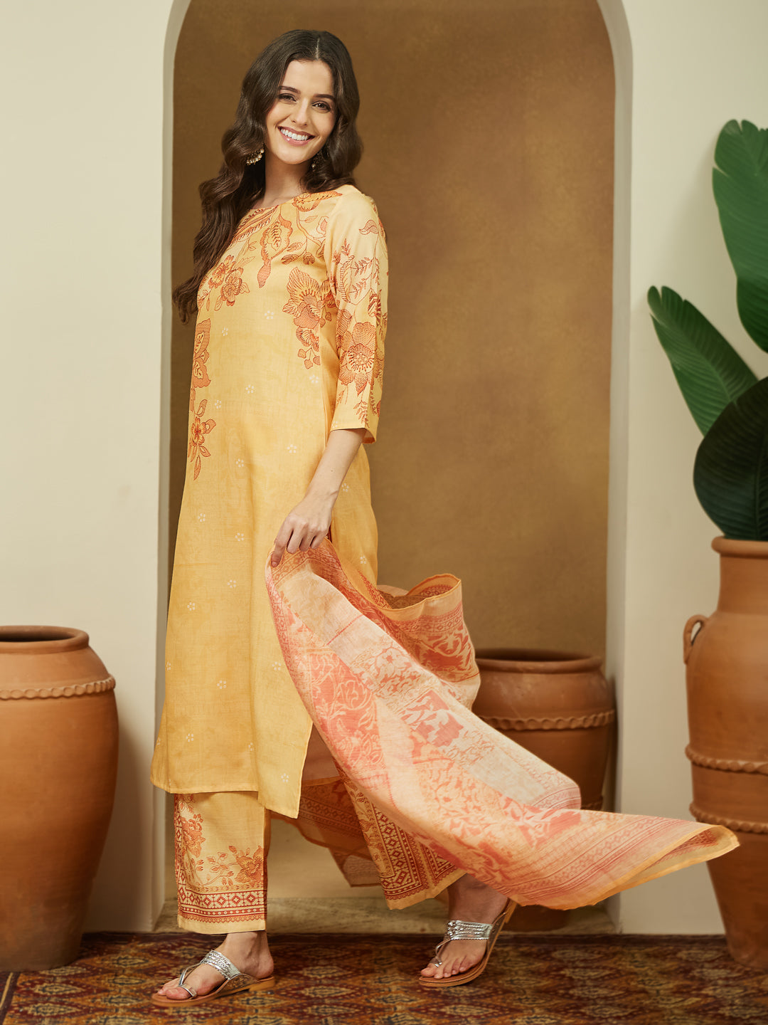 Janasya Women's Yellow Cotton Blend Floral Printed Straight Kurta Set