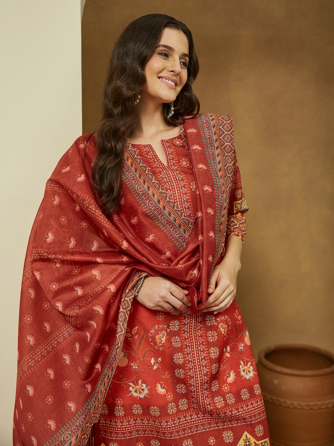 Janasya Women's Rust Cotton Blend Floral Printed Pakistani Straight Kurta Set