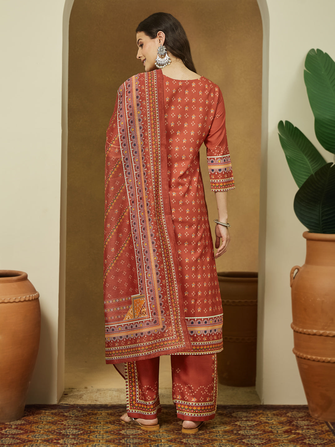 Janasya Women's Rust Cotton Blend Ethnic Motifs Printed Straight Kurta Set