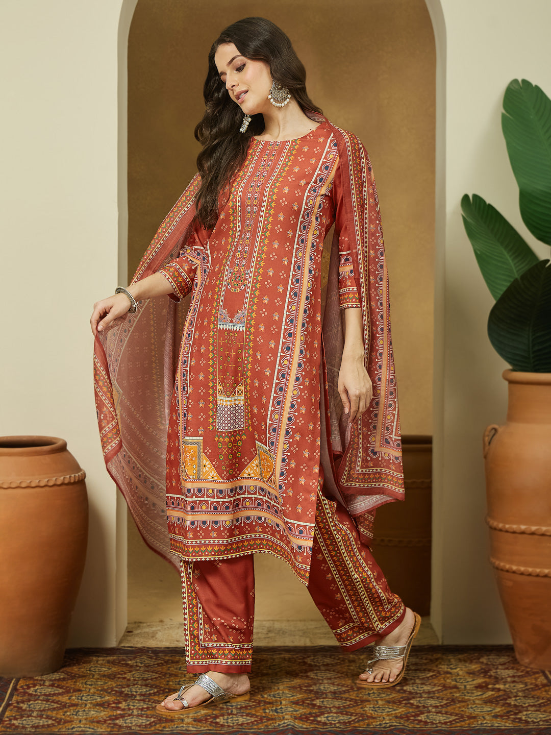 Janasya Women's Rust Cotton Blend Ethnic Motifs Printed Straight Kurta Set