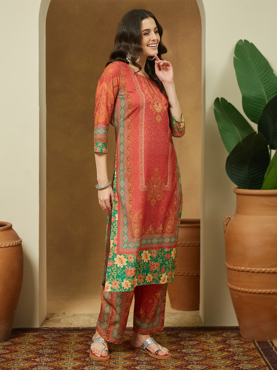 Janasya Women's Rust Cotton Blend Ethnic Motifs Printed Straight Kurta Set
