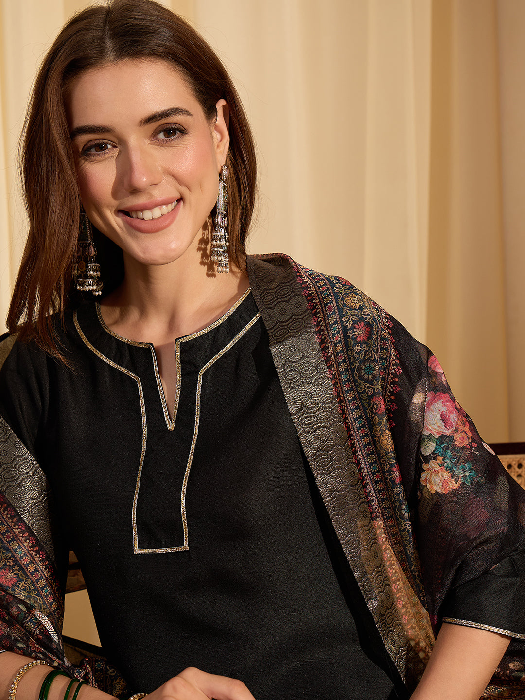 Janasya Women's Black Cotton Blend Yoke Design Straight Kurta Set with Printed Dupatta
