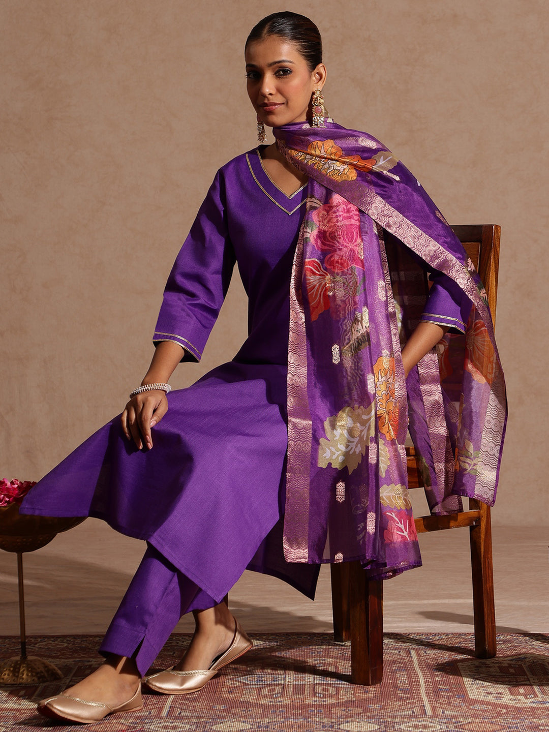 Janasya Women's Purple Cotton Blend Yoke Design Straight Kurta Set With Printed Jacquard Dupatta