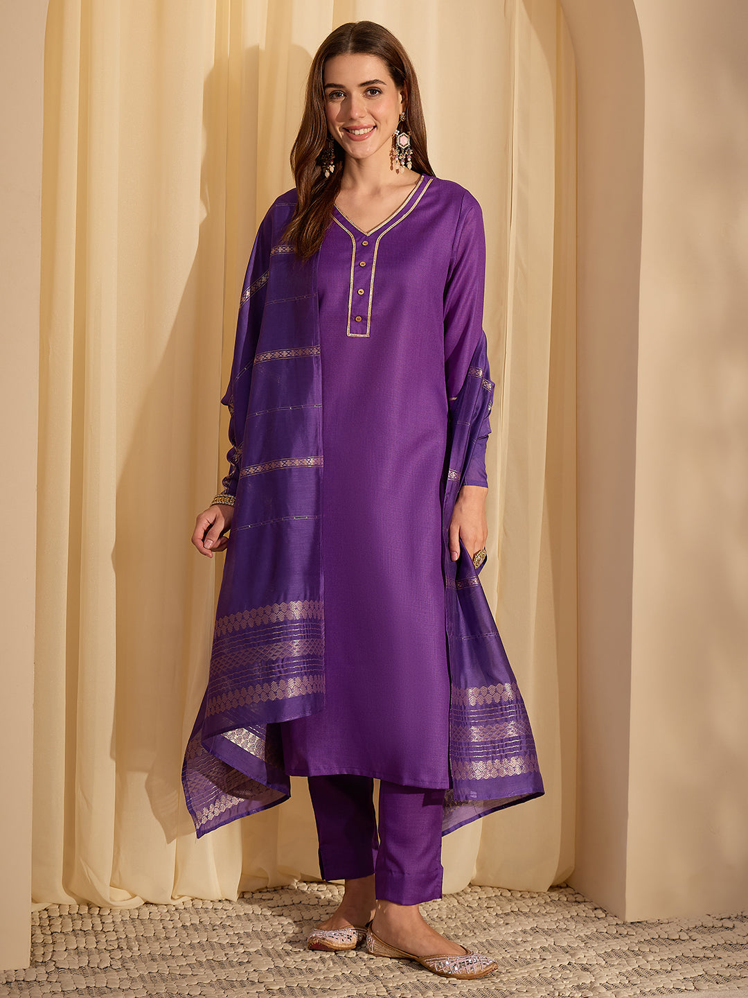 Janasya Women's Purple Cotton Blend Yoke Design Straight Kurta Set with Jacquard Dupatta