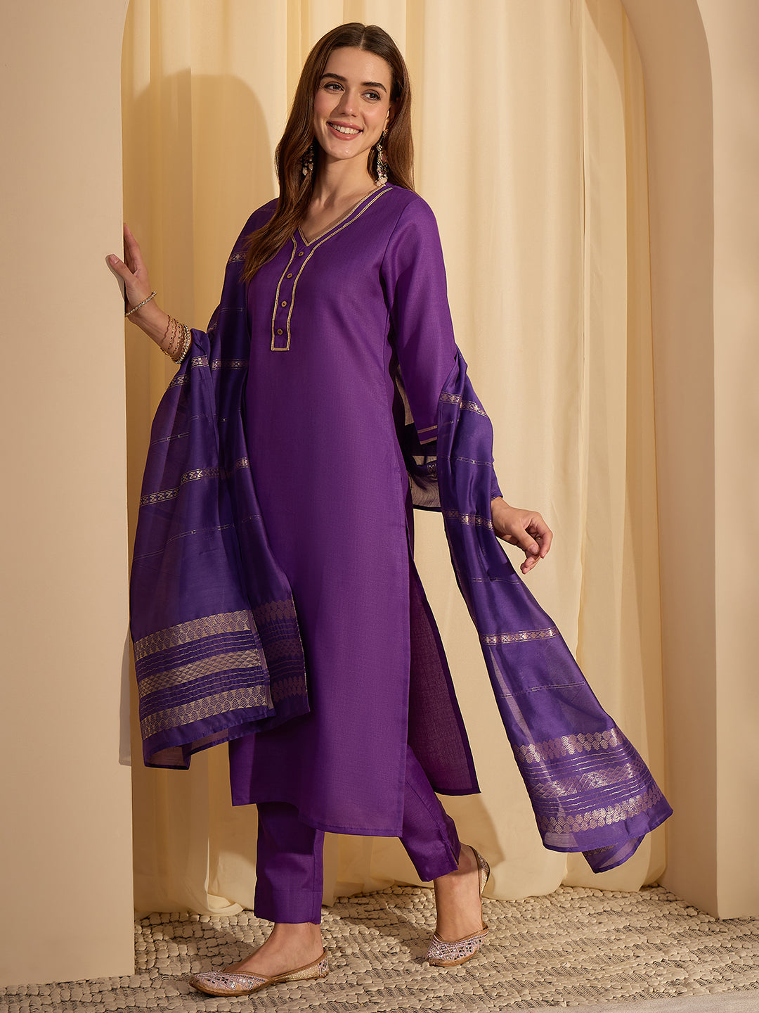Janasya Women's Purple Cotton Blend Yoke Design Straight Kurta Set with Jacquard Dupatta