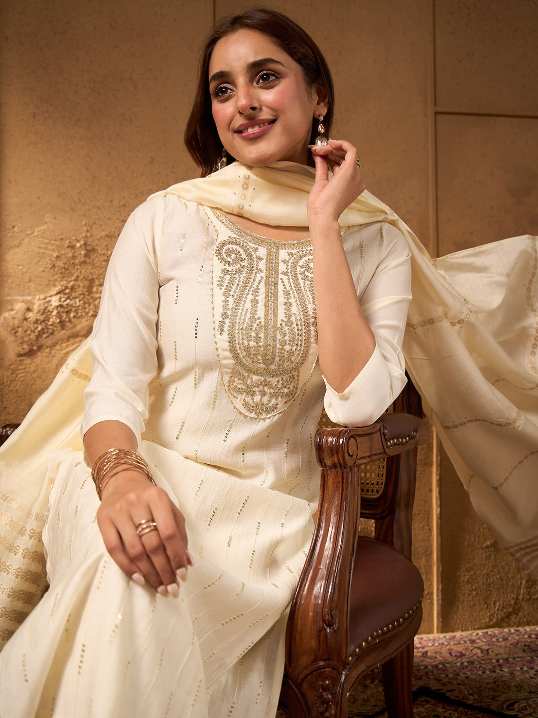 Janasya Women's Off White Silk Blend Zari Embroidered Straight Kurta Set with Jacquard Dupatta