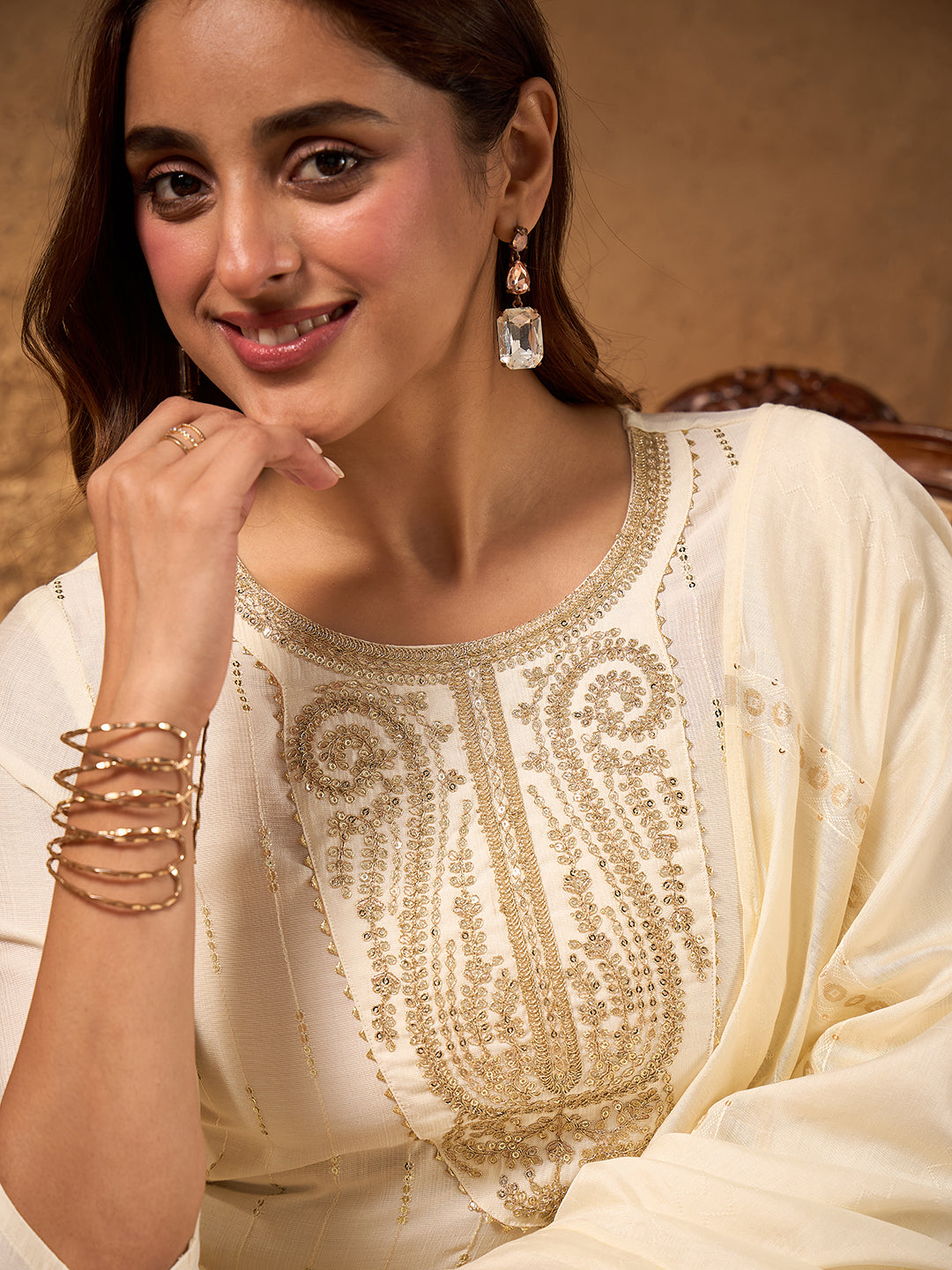 Janasya Women's Off White Silk Blend Zari Embroidered Straight Kurta Set with Jacquard Dupatta