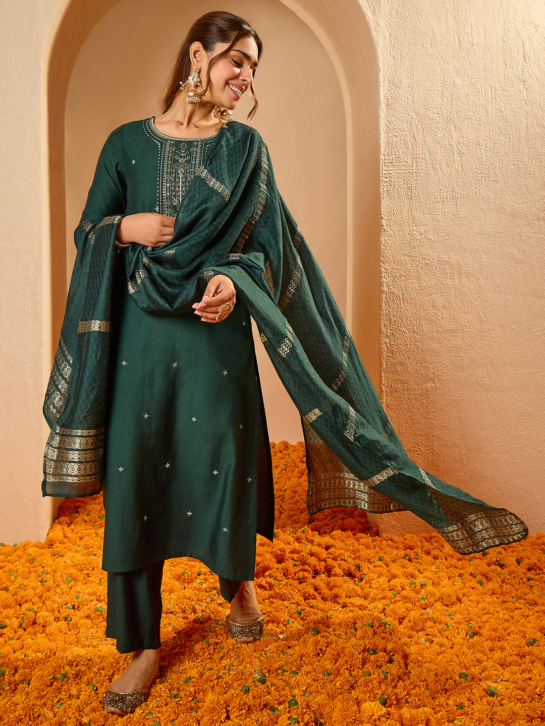 Janasya Women's Bottle Green Silk Blend Floral Embroidered Straight Kurta Set