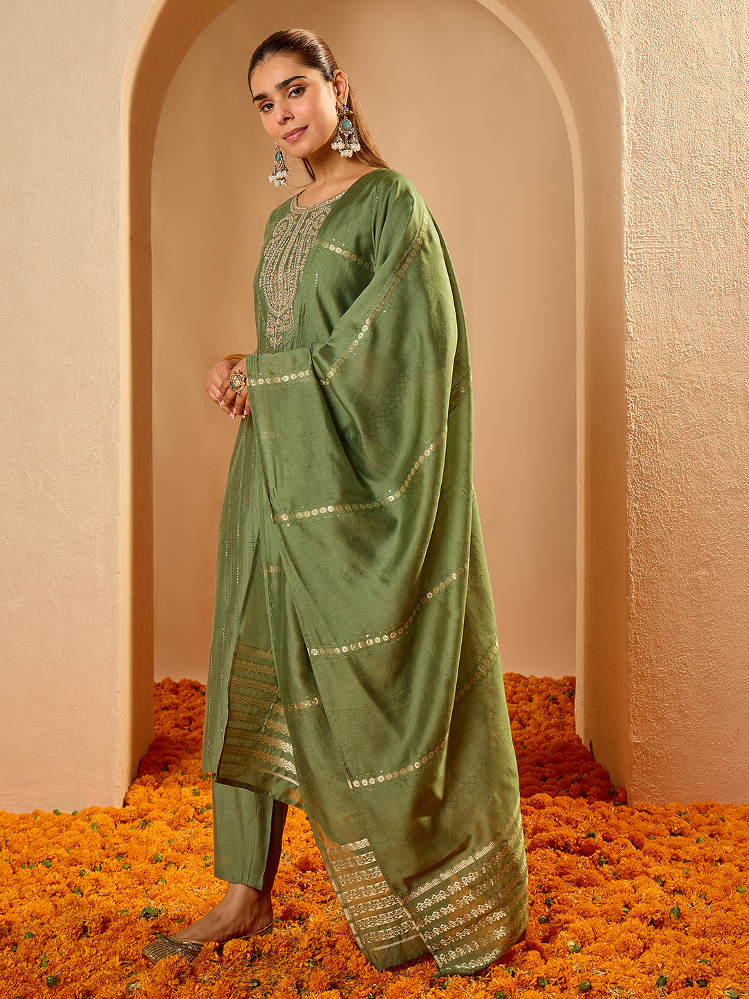 Janasya Women's Sage Green Silk Blend Embroidered Straight Kurta Set
