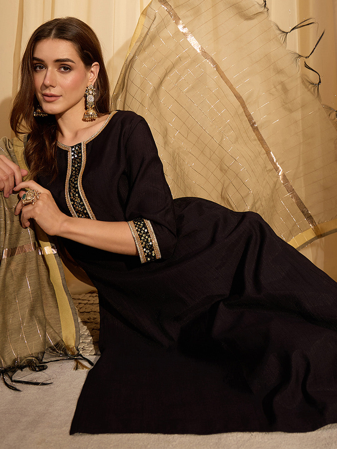 Janasya Women's Black Silk Blend Embellished Straight Kurta Set