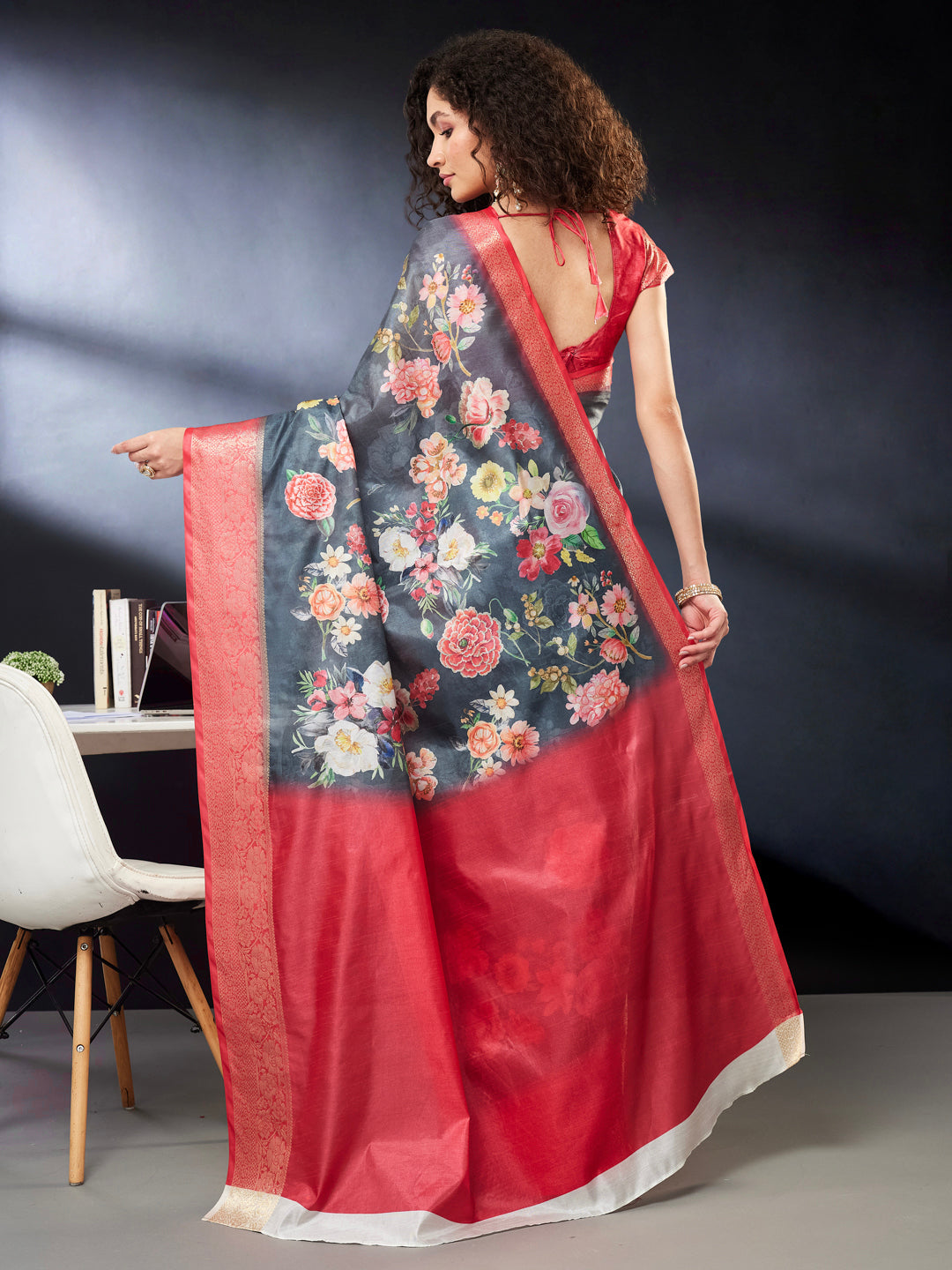 Janasya Women's Grey Silk Blend Ready To Wear Floral Printed Saree With Unstitched Blouse