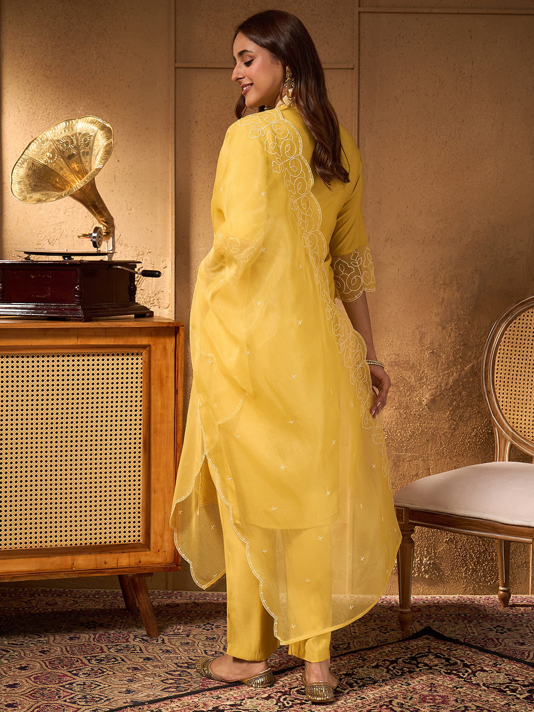 Janasya Women's Yellow Silk Blend Embroidered Straight Kurta Set