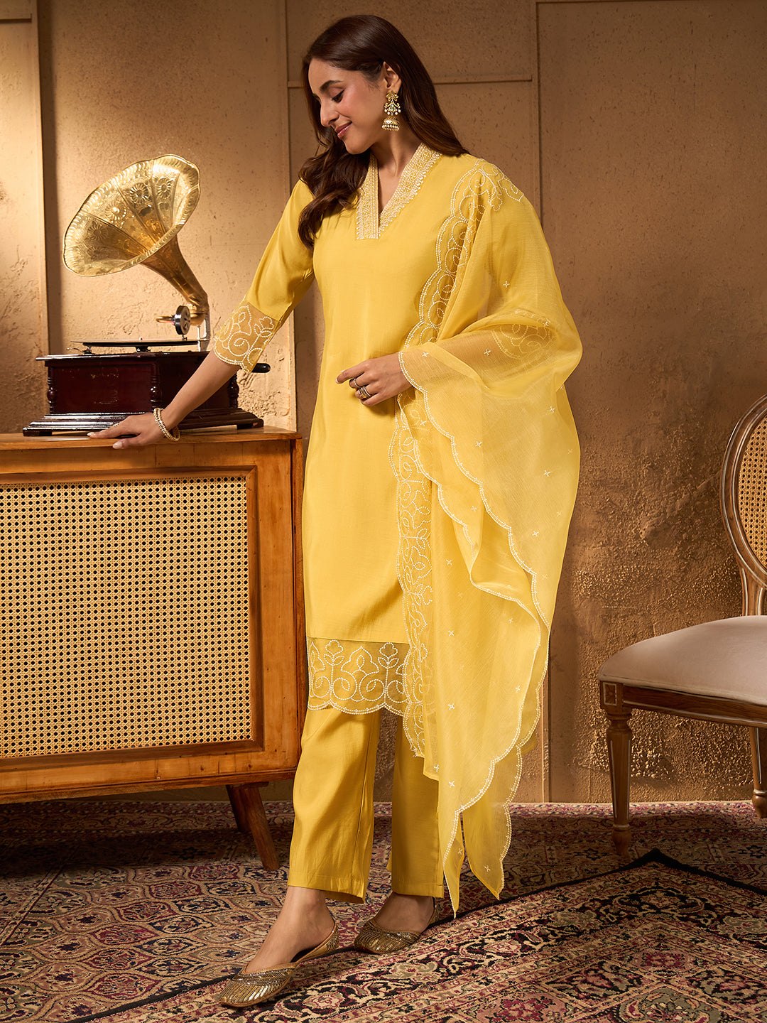 Janasya Women's Yellow Silk Blend Embroidered Straight Kurta Set