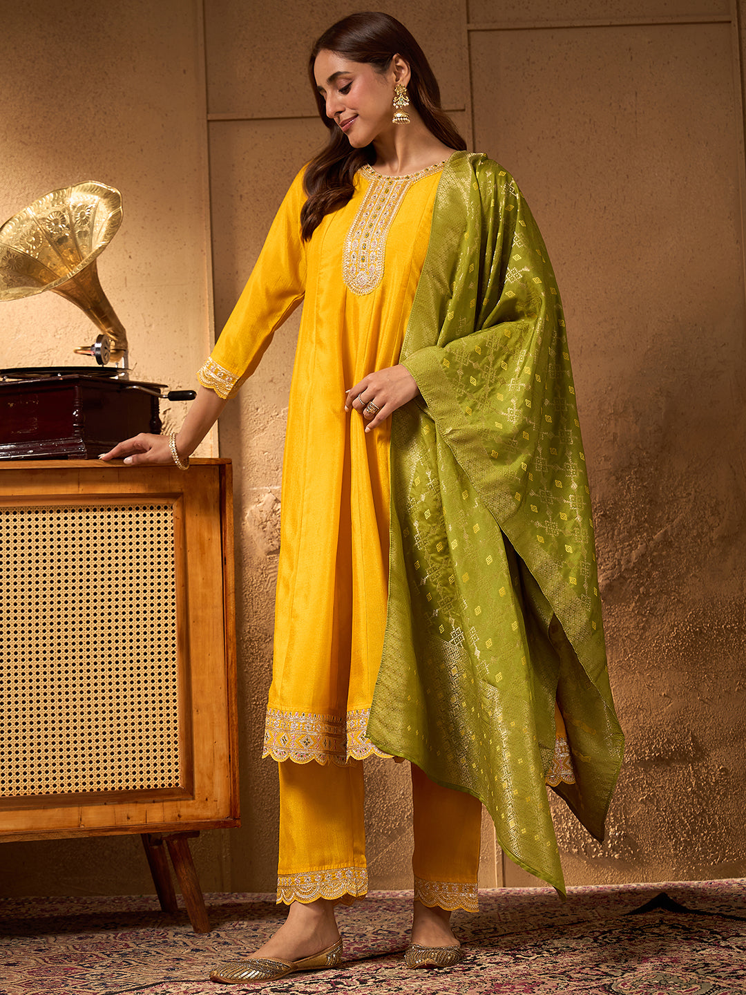 Janasya Women's Yellow Silk Blend Yoke Embroidered Anarkali Kurta Set with Jacquard Dupatta