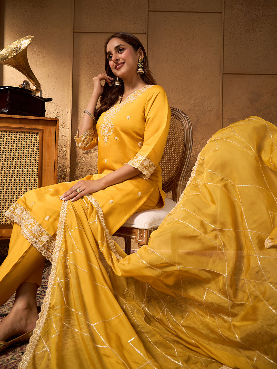 Janasya Women's Yellow Silk Blend Embroidered Straight Kurta Set