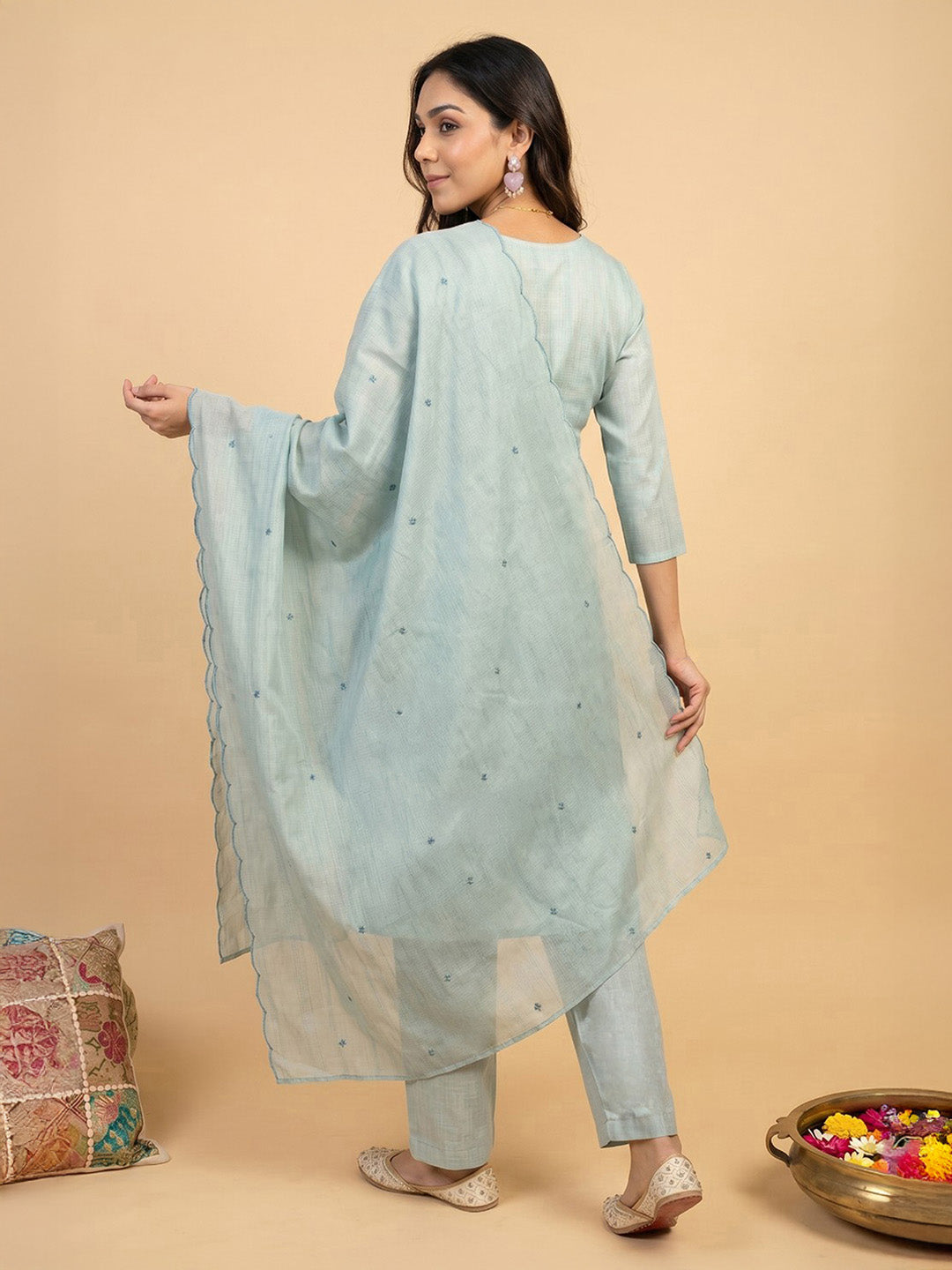 Janasya Women's Sage Green Cotton Blend Yoke Embroidered Straight Kurta Set