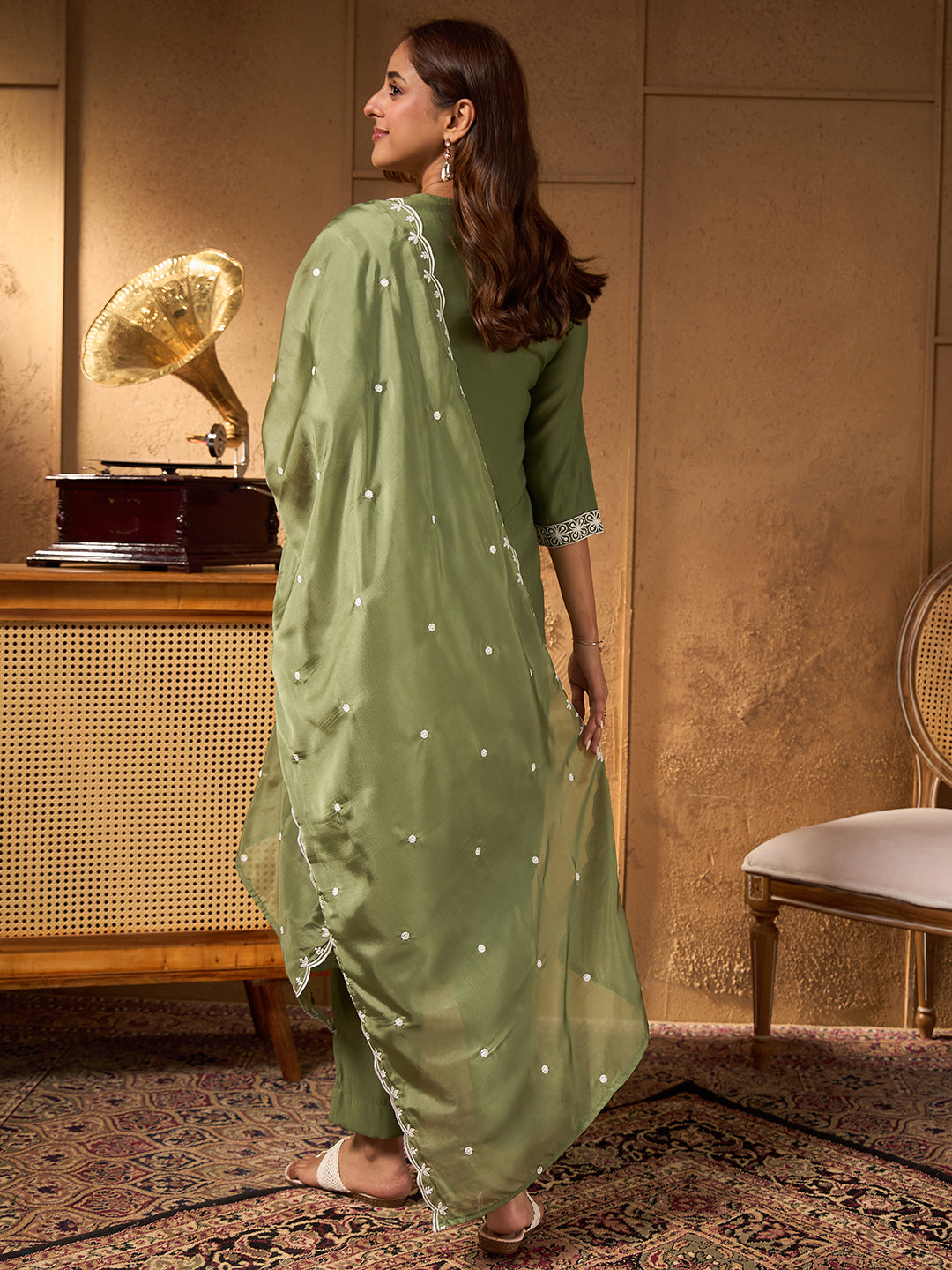 Janasya Women's Sage Green Silk Blend Floral Embroidered Straight Kurta Set